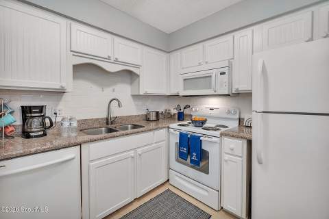 850 Mallery Street, St. Simons Island GA - photo 7 of 29