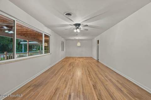 107 Glenwood Drive, Brunswick GA - photo 6 of 46