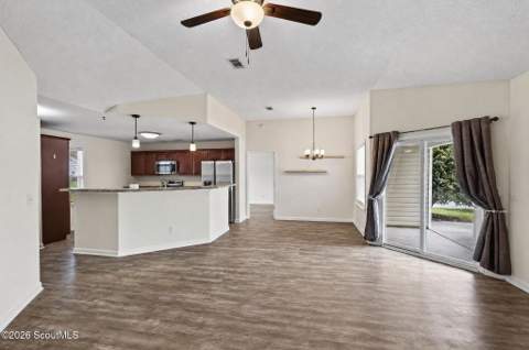 361 Pecan Pointe Drive, Brunswick GA - photo 16 of 45