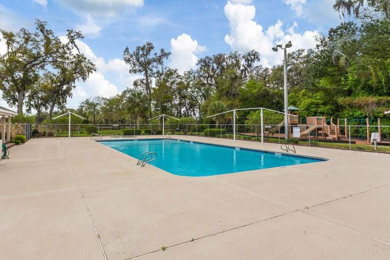 4 bedroom Single Family Residence at 13 Crows Nest Cove, Oak Grove Island, Brunswick — photo 5