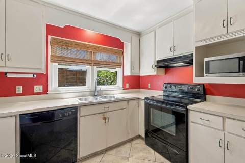 115 Broadway Street, St. Simons Island GA - photo 18 of 33