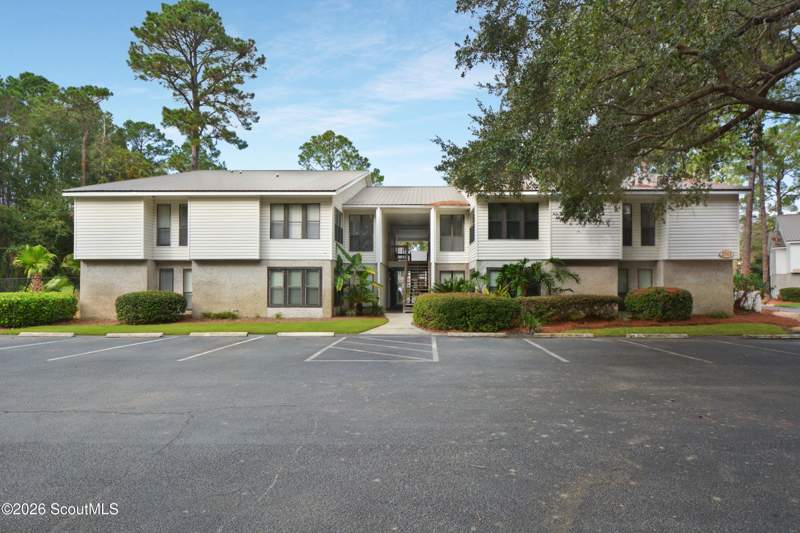 3 bedroom Condominium at 2511 Demere Road, Island Retreat Condos, St. Simons Island — photo 1