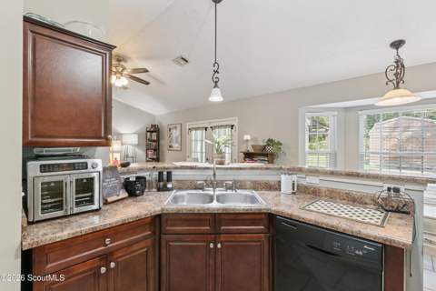 204 Callie Circle, Brunswick GA - photo 13 of 25