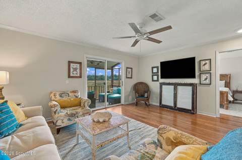 208 Pelican Place, St. Simons Island GA - photo 8 of 44