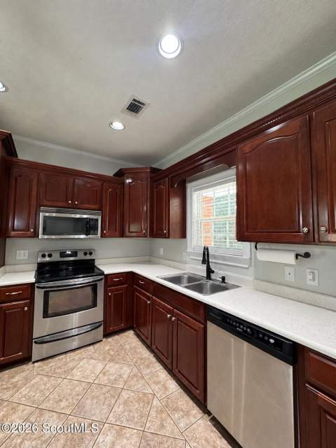 5 W Melody Drive, Jesup GA - photo 14 of 28