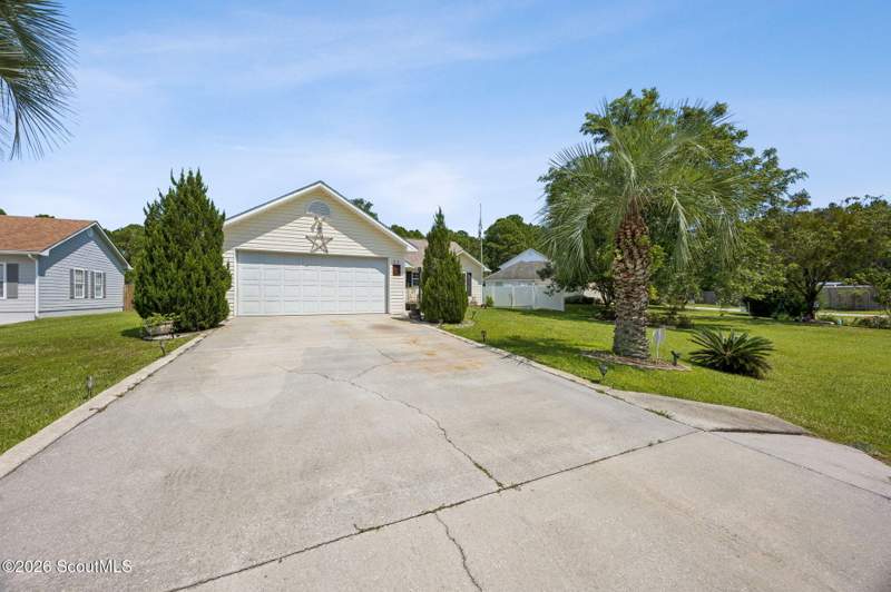 3 bedroom Single Family Residence at 20 Lakefront Drive, Marsh Cove, St. Marys — photo 2