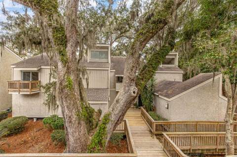 413 Fairway Villas, St. Simons Island GA - photo 6 of 35