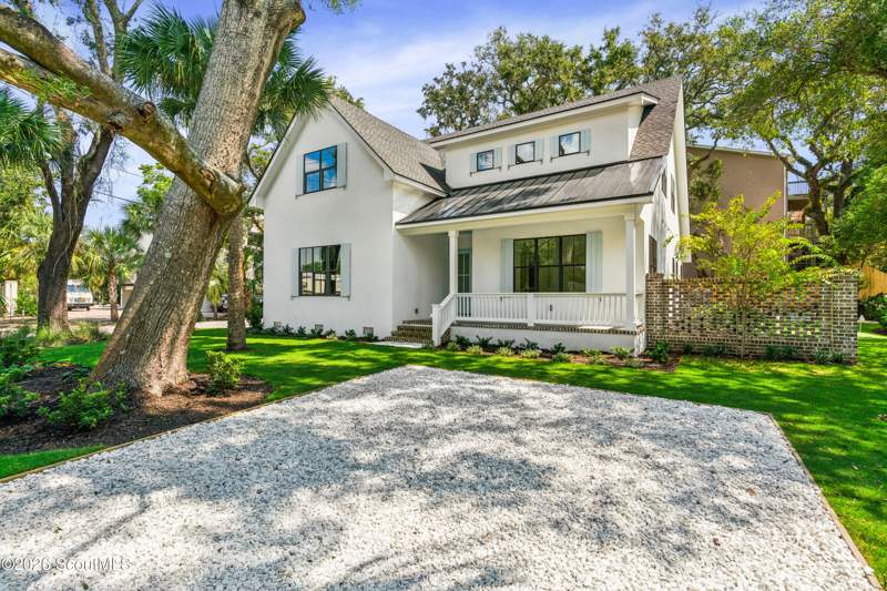 5 bedroom Single Family Residence at 1154 Ocean Boulevard, Arnold Villa, St. Simons Island — photo 2