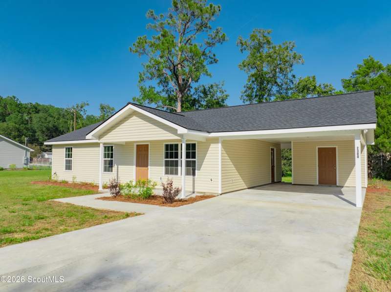 3 bedroom Single Family Residence at 2300 Edgewood Street, No Recorded Subdivision, Waycross — photo 2