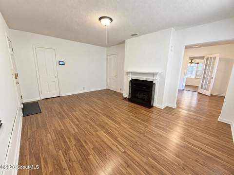2180 Atkinson Street, Brunswick GA - photo 6 of 32