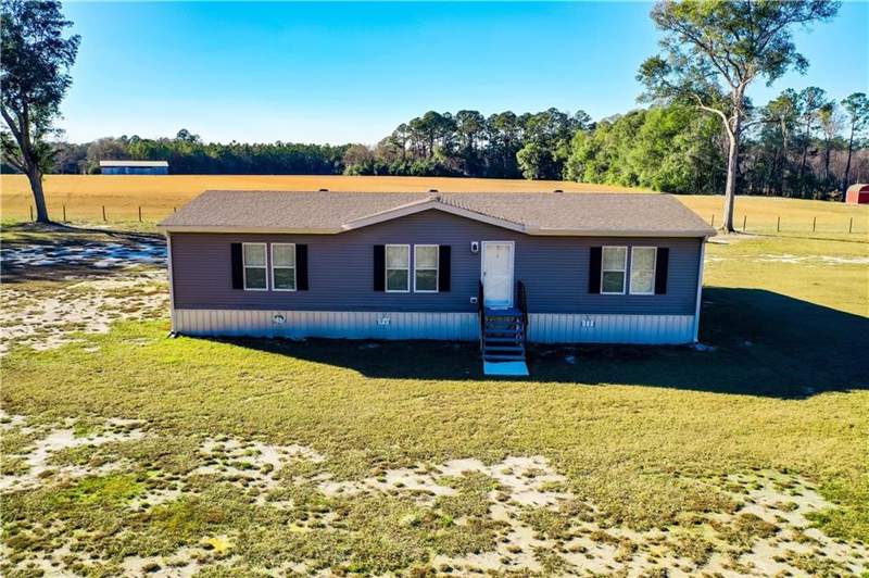 3 bedroom Manufactured Home at 14375 Highway 301, No Recorded Subdivision, Nahunta — photo 2