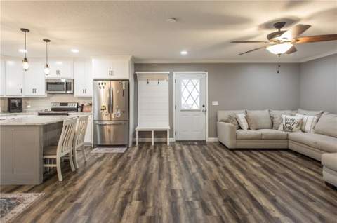 4697 Effie Sweat Lane, Waycross GA - photo 6 of 38