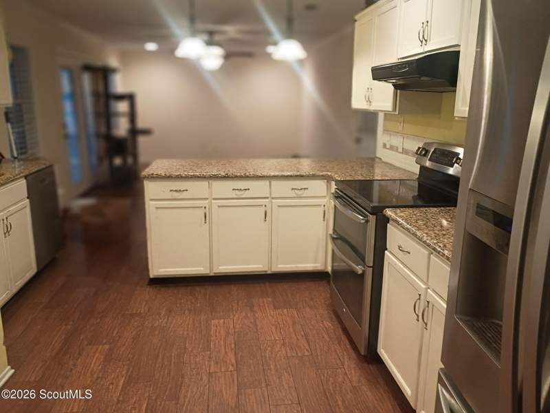 3 bedroom Single Family Residence at 1602 Kecia Way, Waycross, Waycross — photo 5