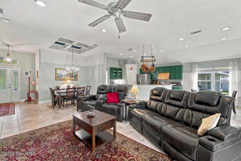 162 Majestic Oaks Drive, Brunswick GA - photo 8 of 38