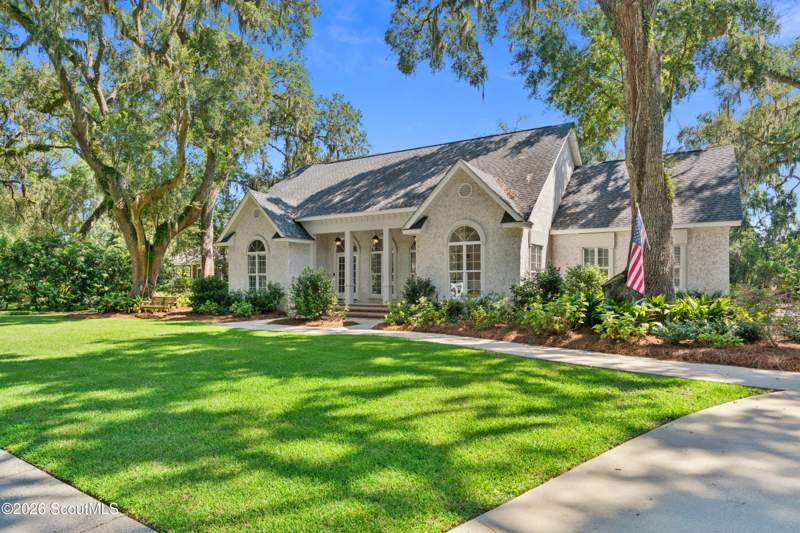5 bedroom Single Family Residence at 216 Saint James Avenue, Hamilton Landing, St. Simons Island — photo 3