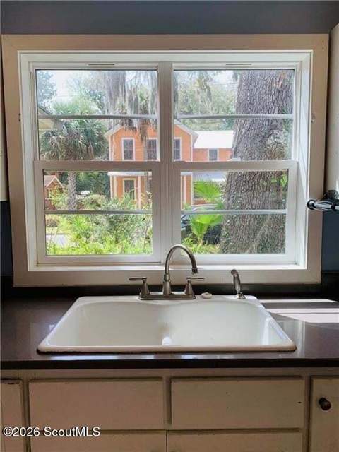 718 Wolfe Street, Brunswick GA - photo 10 of 22