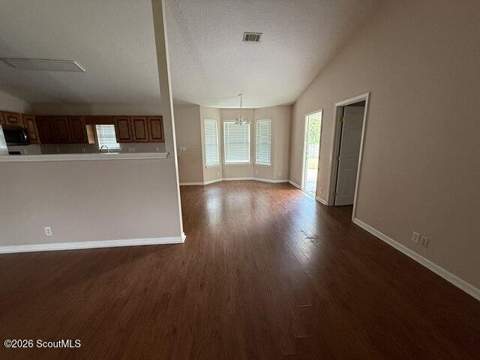 134 Lake Victoria Drive, Kingsland GA - photo 6 of 19