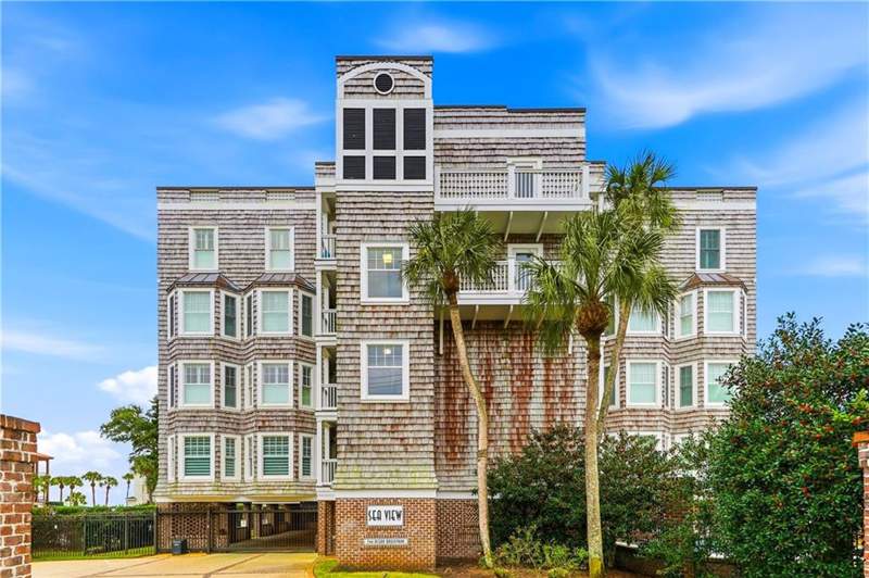 3 bedroom Condominium at 744 Ocean Boulevard, Sea View Condos, St. Simons Island — photo 2