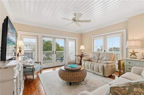 744 Ocean Boulevard, St. Simons Island GA - photo 6 of 39