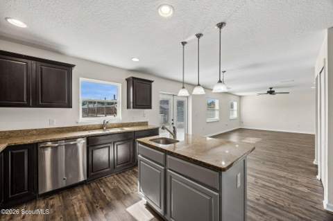 147 Cedar Cir Drive, Kingsland GA - photo 21 of 75