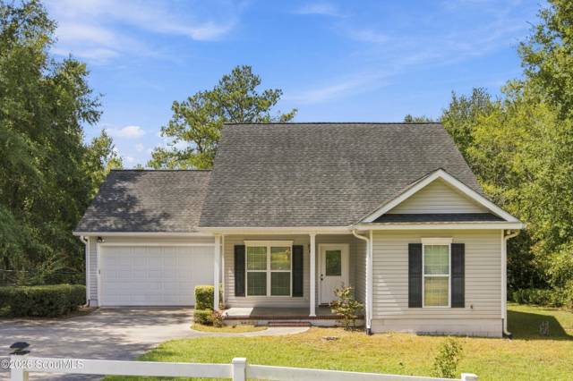 3203 Winn Clay Drive, home for sale in Ware County
