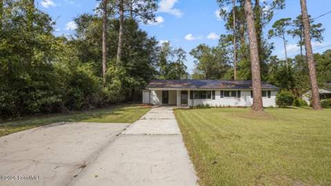 147 Greenwood, Jesup GA - photo 10 of 27