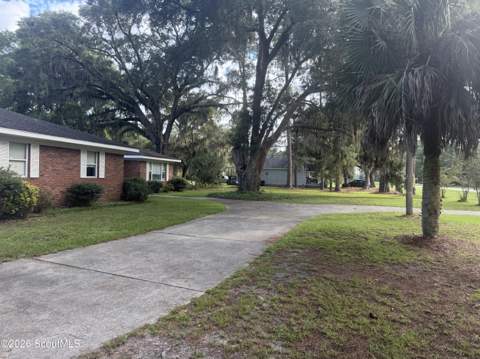 1124 Myers Hill Road, Brunswick GA - photo 9 of 79