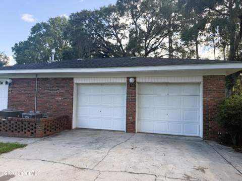 1124 Myers Hill Road, Brunswick GA - photo 10 of 79