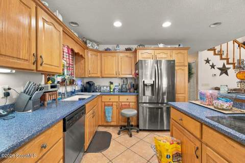1129 Walker Drive, Darien GA - photo 12 of 36