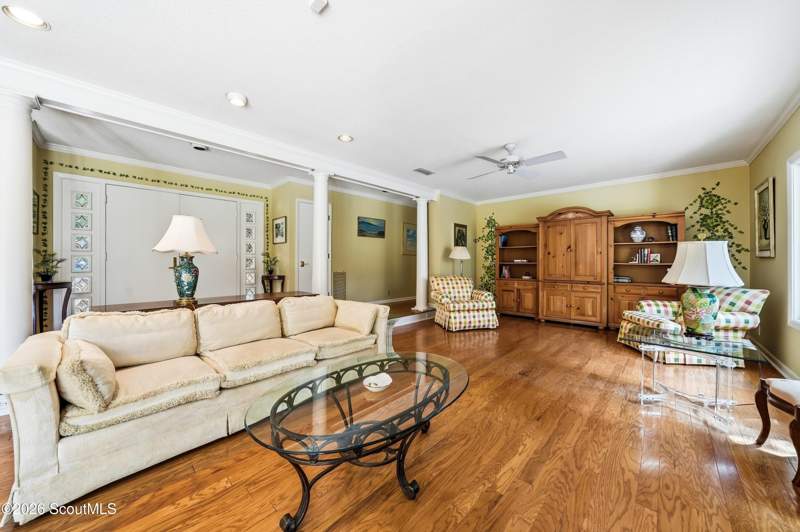 3 bedroom Single Family Residence at 121 Jacobs Road, Shaws Bounty, St. Simons Island — photo 2