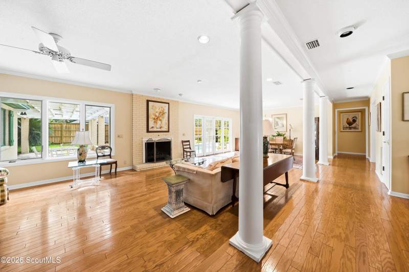 3 bedroom Single Family Residence at 121 Jacobs Road, Shaws Bounty, St. Simons Island — photo 4