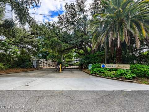 1470 Wood Avenue, St. Simons Island GA - photo 7 of 38