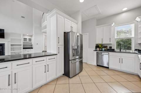528 Pelican Circle, Woodbine GA - photo 10 of 56