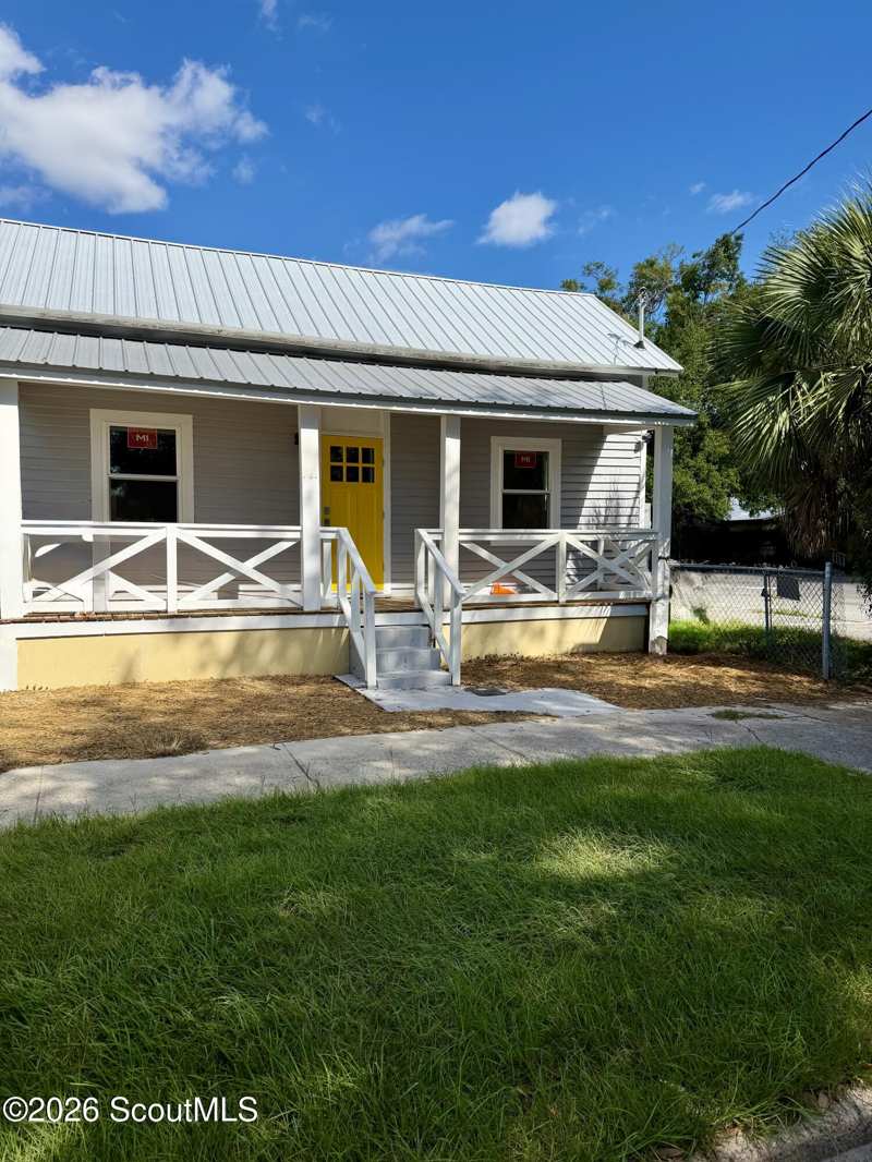 2 bedroom Single Family Residence at 1416 Albany Street, Old Town, Brunswick — photo 1