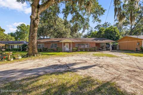 801 Oak Bluff Road, starter home for sale in Brunswick