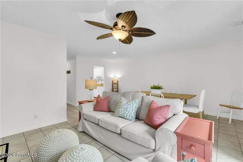 2 bedroom Condominium at 114 S Island Square Drive, Island Square Condos, St. Simons Island — photo 5