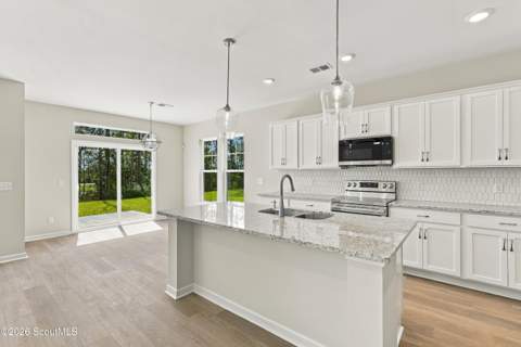 377 Brook Drive, Brunswick GA - photo 9 of 29