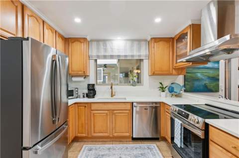 519 Wesley Oak Circle, St. Simons Island GA - photo 10 of 42