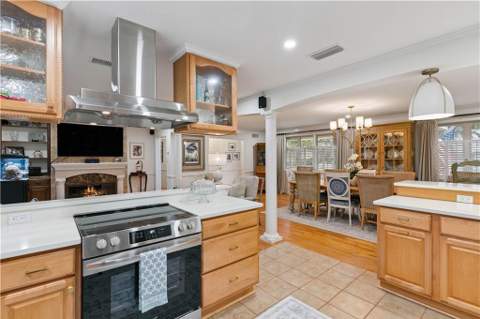 519 Wesley Oak Circle, St. Simons Island GA - photo 7 of 42