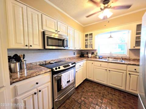 3057 Orion Drive, Waycross GA - photo 8 of 50
