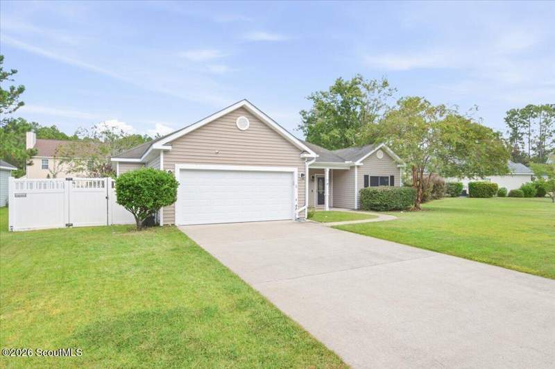 3 bedroom Single Family Residence at 16 Heron Court, Shell Pointe, Brunswick — photo 2