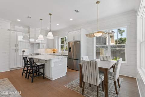 262 Menendez Avenue, St. Simons Island GA - photo 6 of 32