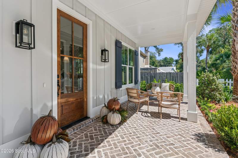 3 bedroom Single Family Residence at 262 Menendez Avenue, El Dorado, St. Simons Island — photo 2
