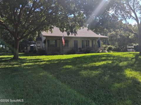 2007 Bayswater Road, $300k–$500k for sale in Brunswick