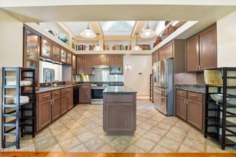 283 Milton Lane, Waverly GA - photo 10 of 45