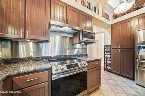 283 Milton Lane, Waverly GA - photo 11 of 45