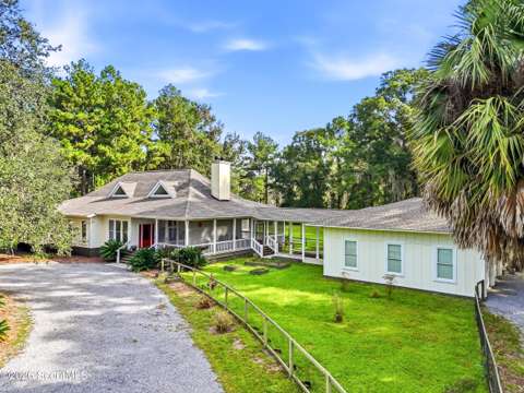 283 Milton Lane, home for sale in Waverly 31565