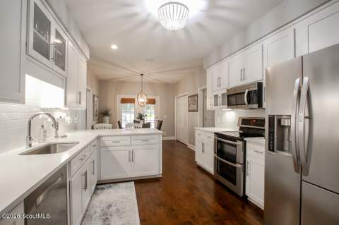 124 Hillcrest Court, St. Simons Island GA - photo 23 of 69