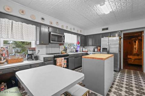 212 Kingsland Drive, Folkston GA - photo 10 of 45