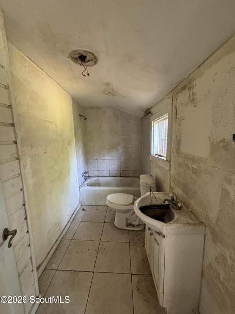 910 Amherst Street, Brunswick GA - photo 7 of 10